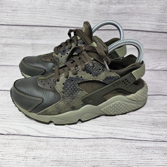 Nike Air Huarache Run Premium Python Women's Size 8 - Picture 1 of 11